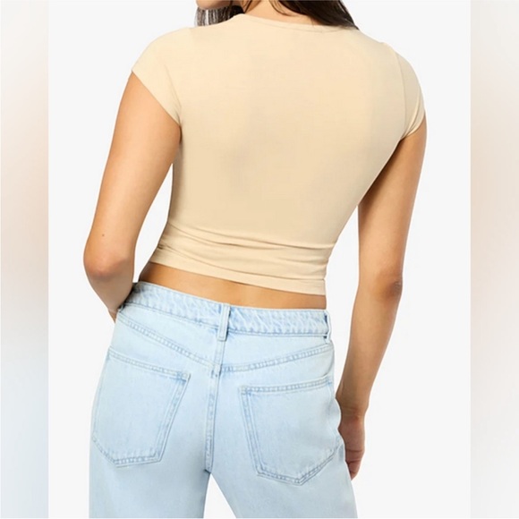 198 NWT WeWoreWhat Revolve Women's Beige Cap Sleeve Top Size S - Picture 3 of 7